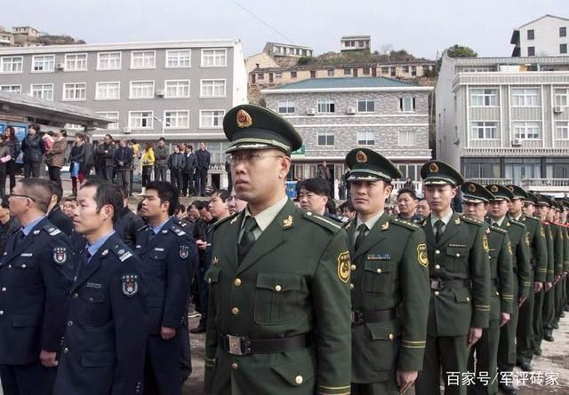 警備區(qū)權力詳解，究竟權力大小如何？，警備區(qū)權力深度解析，權力范圍與大小揭秘