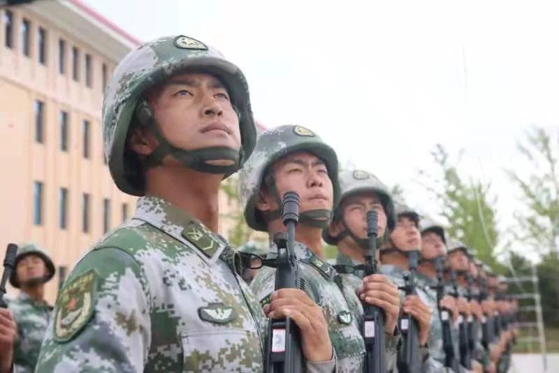 震撼全球，2019年國(guó)慶大閱兵完整版回顧與解析，震撼全球！2019年國(guó)慶大閱兵全景回顧與深度解析
