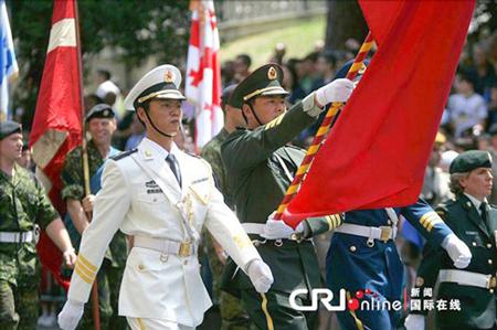 中國儀仗隊(duì)參加俄羅斯閱兵，展現(xiàn)軍威與友誼的壯麗畫卷，中俄友誼見證，中國儀仗隊(duì)參加俄羅斯閱兵，壯麗畫卷展現(xiàn)軍威與深情友誼