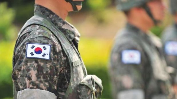 韓國服兵役是否可怕？探究真相與誤解，韓國服兵役真相探究，揭示事實與誤解的真相