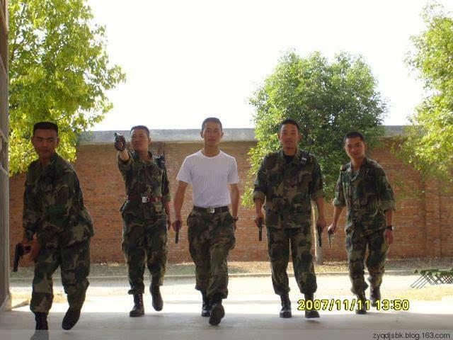 龍焱特種部隊(duì)大隊(duì)長，英勇無畏的領(lǐng)袖與傳奇戰(zhàn)士的典范，龍焱特種部隊(duì)大隊(duì)長，英勇無畏的領(lǐng)袖與戰(zhàn)士傳奇典范