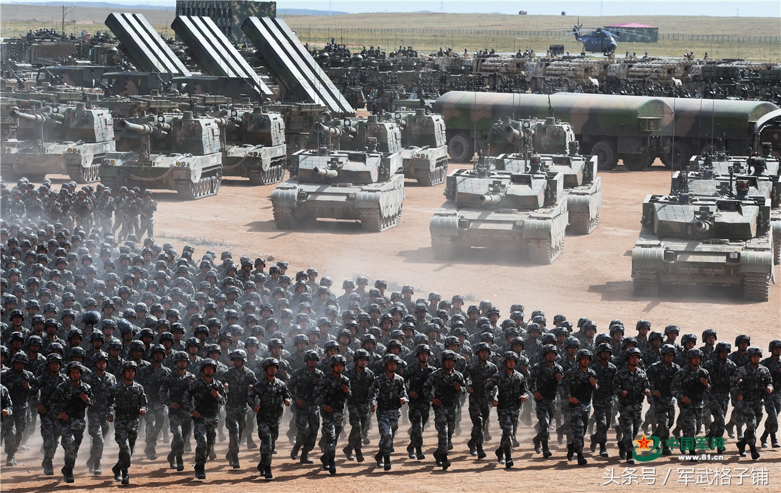 建軍90周年朱日和沙場閱兵，歷史的見證與時(shí)代的印記，建軍90周年朱日和沙場閱兵，歷史見證時(shí)代印記的壯麗瞬間