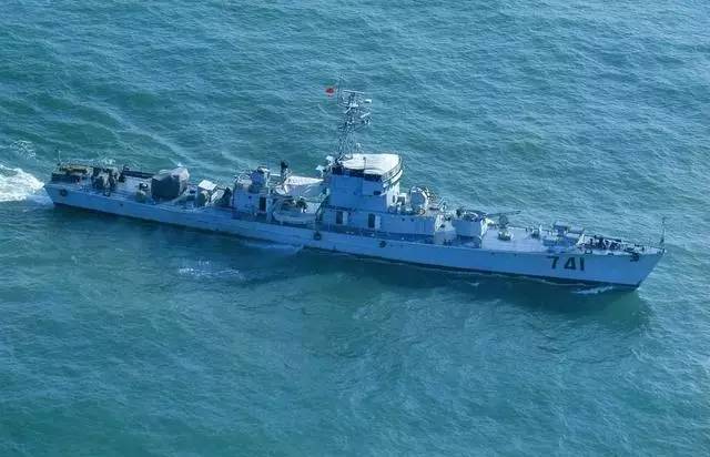 中國(guó)海軍艦艇發(fā)展史，從遠(yuǎn)古到現(xiàn)代的海上力量崛起，中國(guó)海軍艦艇發(fā)展史，海上力量的崛起之路