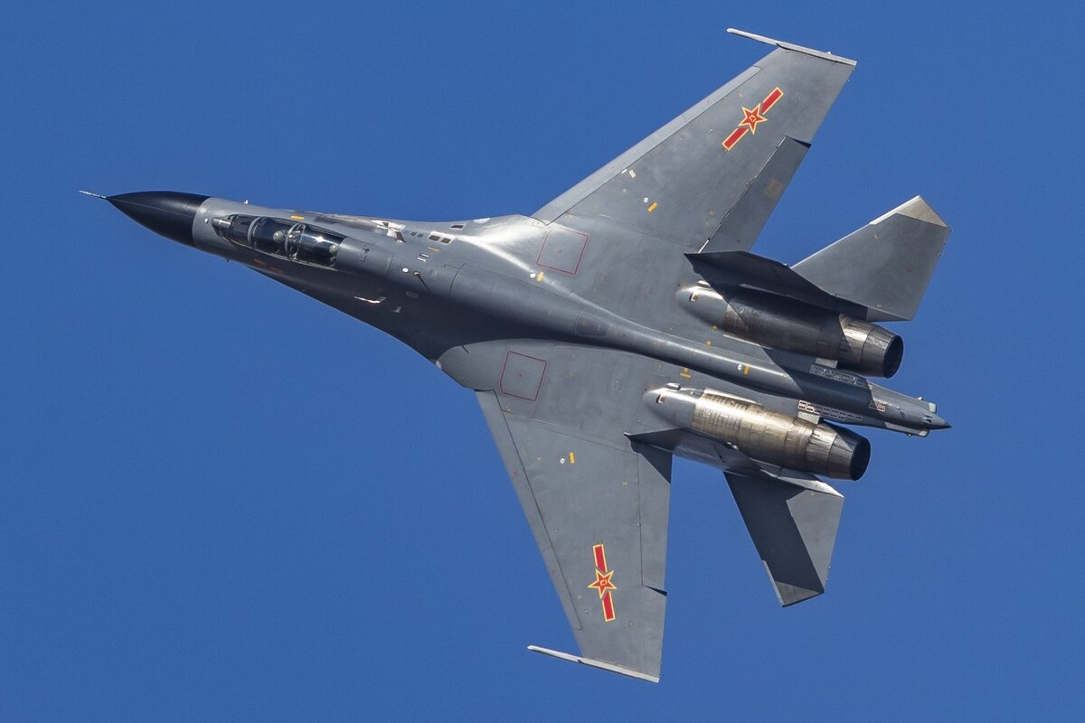 殲-11戰(zhàn)斗機深度解析資料，殲-11戰(zhàn)斗機深度解析與性能探討