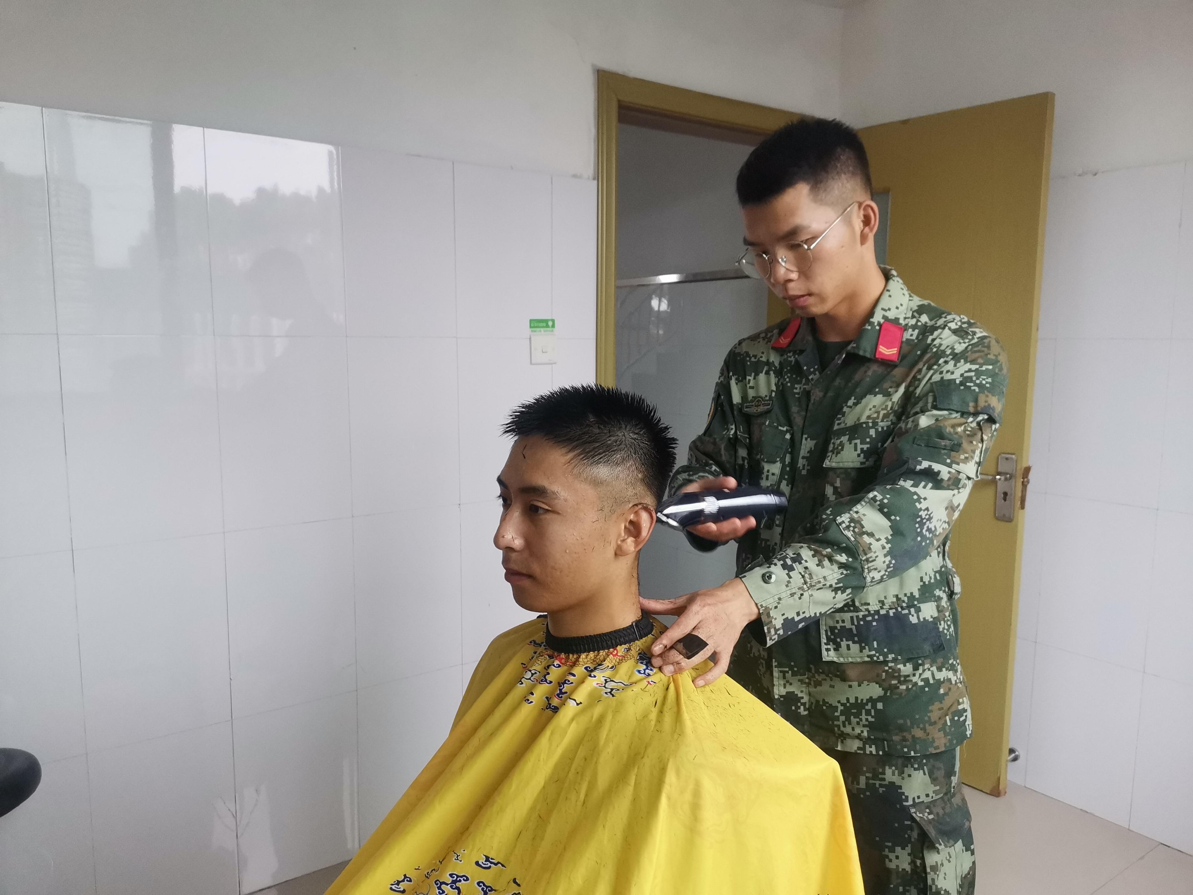 部隊生活，錘煉意志，塑造人生的獨(dú)特經(jīng)歷，部隊生活，錘煉意志，塑造人生非凡經(jīng)歷