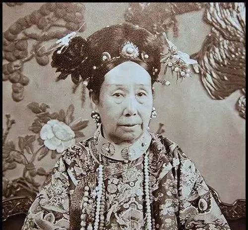 揭秘劉伯溫精準一肖的神秘面紗，劉伯溫精準預測生肖之謎揭秘