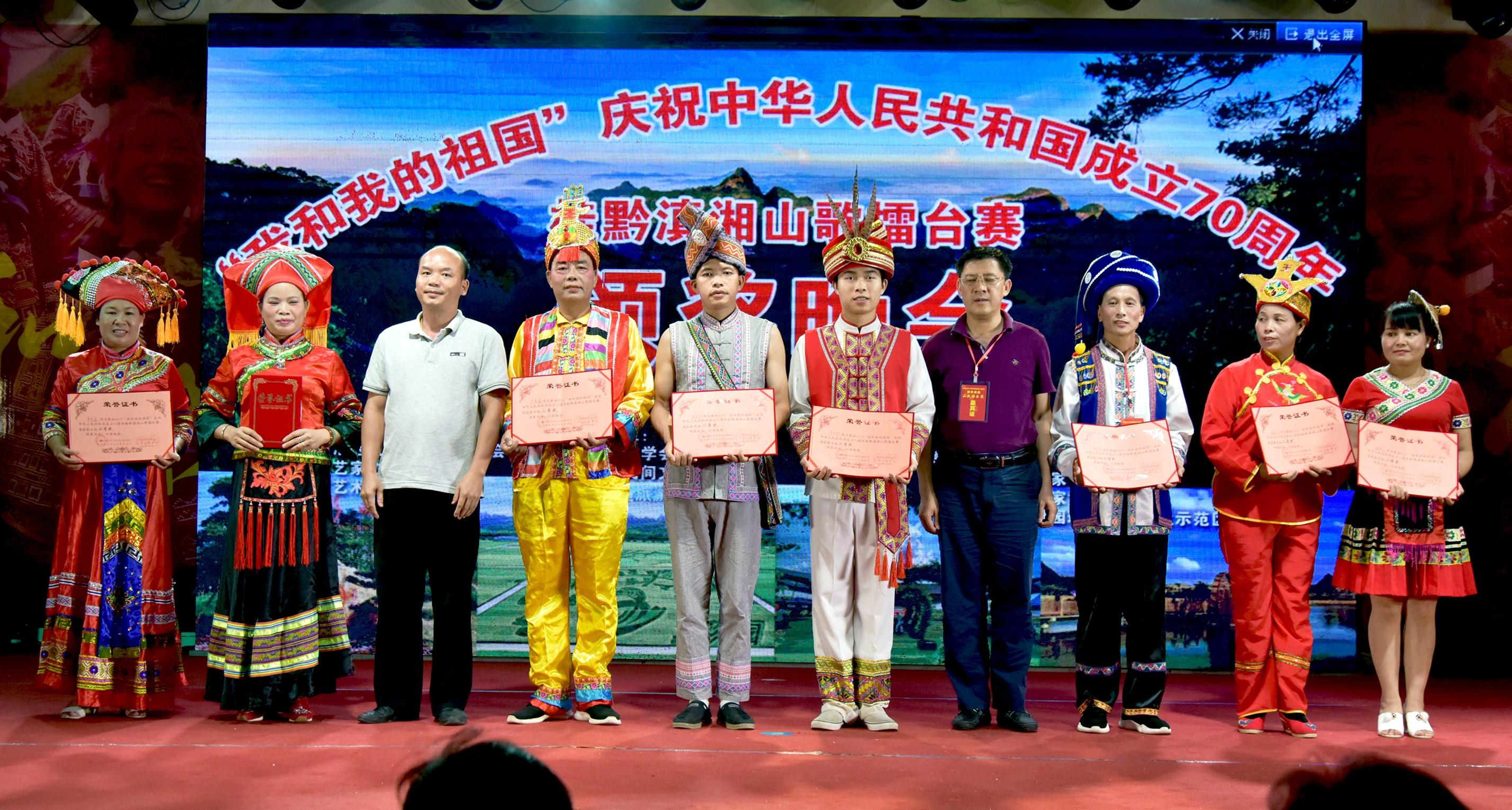 王中王免費(fèi)四肖選一肖，揭秘真相與策略，王中王免費(fèi)四肖選一肖，真相揭秘與策略探討