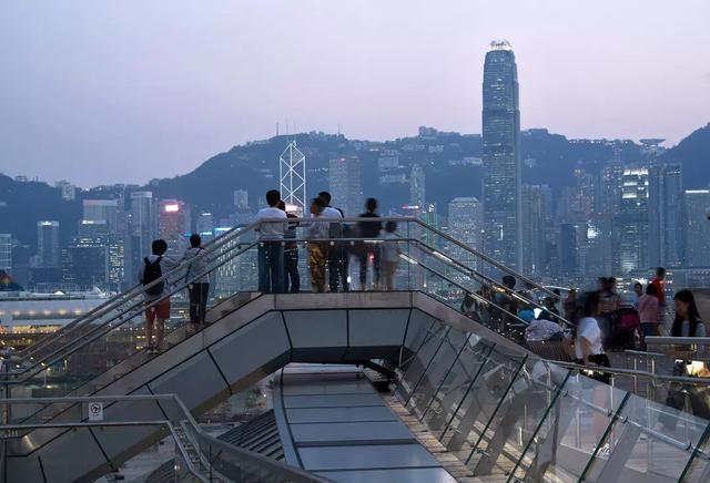 二四六香港資料期期中查詢