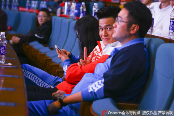 王中王一肖免費期期中，深度解析與SEO優(yōu)化策略，王中王一肖免費期期中深度解析與SEO優(yōu)化策略探討