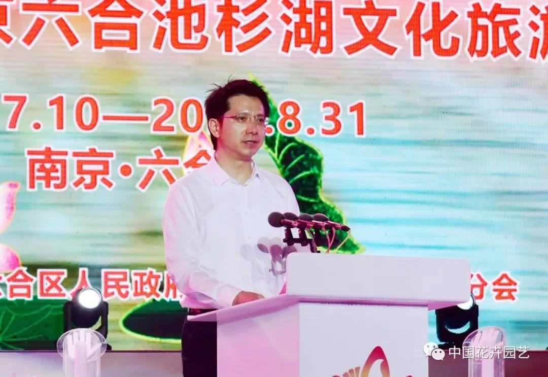 新奧門(mén)六和開(kāi)獎(jiǎng)結(jié)果今晚揭曉，熱門(mén)數(shù)字預(yù)測(cè)與最新趨勢(shì)分析，新奧門(mén)六和今晚開(kāi)獎(jiǎng)結(jié)果揭曉，熱門(mén)數(shù)字預(yù)測(cè)與趨勢(shì)分析