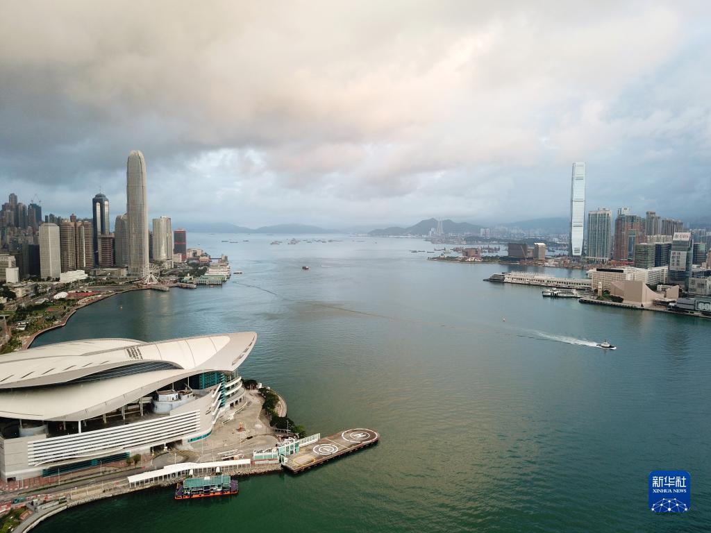 香港期期準(zhǔn)正版資料，探索與解析，香港期期準(zhǔn)正版資料深度解析與探索