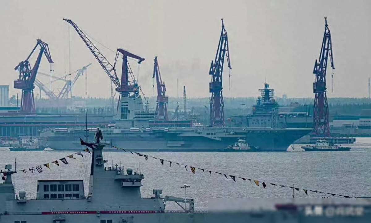 關(guān)于我國(guó)海軍新戰(zhàn)艦076型艦的最新建造消息，我國(guó)海軍新戰(zhàn)艦076型艦建造進(jìn)展揭秘