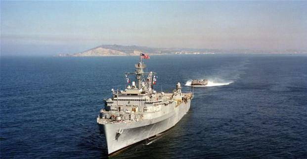 伊朗向中國購買超過200艘軍艦，深度解析背后的因素與影響，伊朗向中國購買逾200艘軍艦背后的動因及影響深度解析